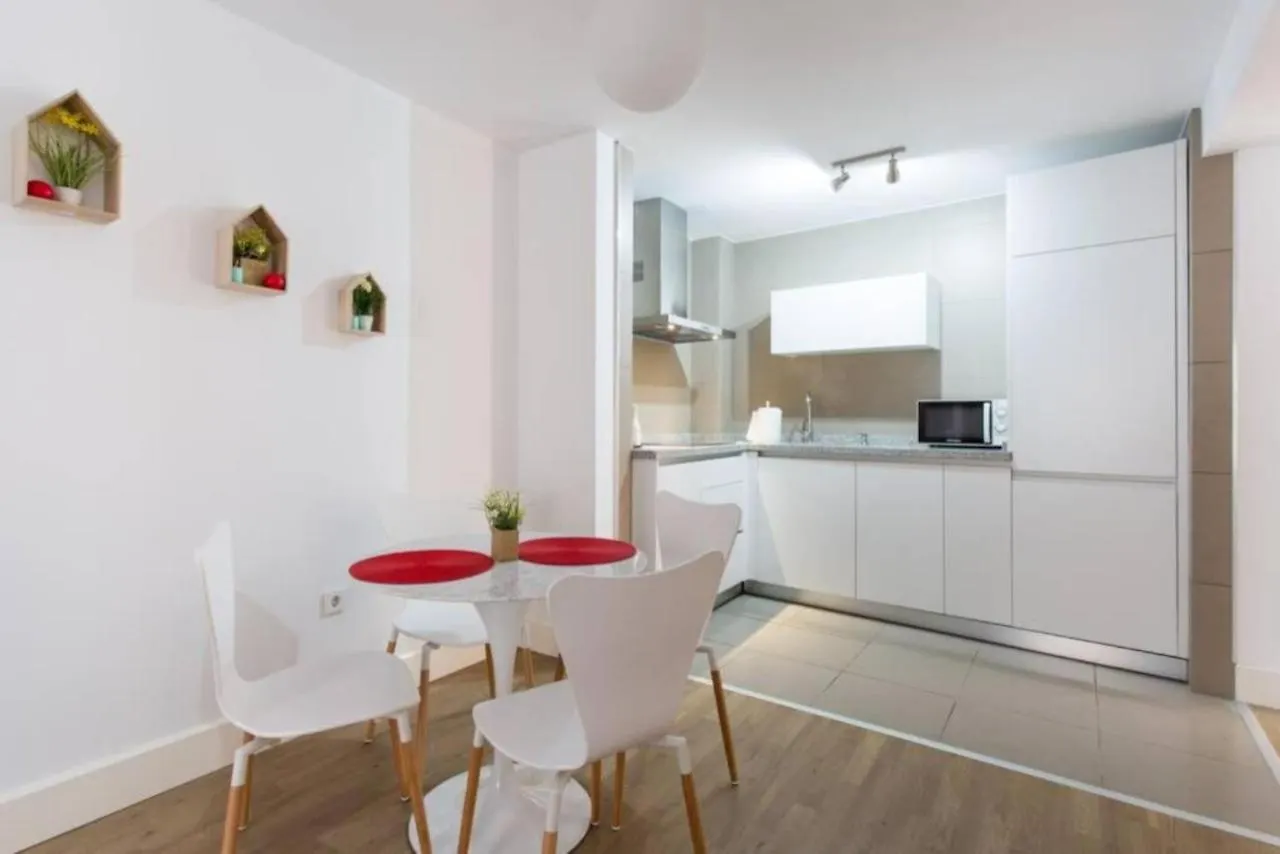 Pop Art, Un Aroma A San Julian En Enladrillada Apartment Seville Spain